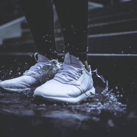 Nano coated white sneakers GoGoNano